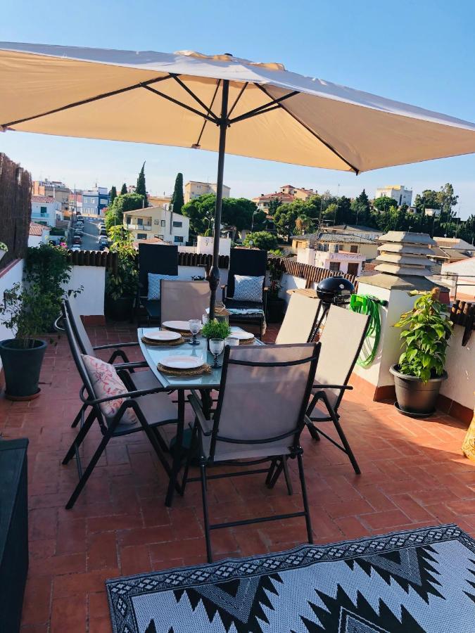 Apartamento Con Terraza Y Piscina En Malgrat De Mar Buitenkant foto