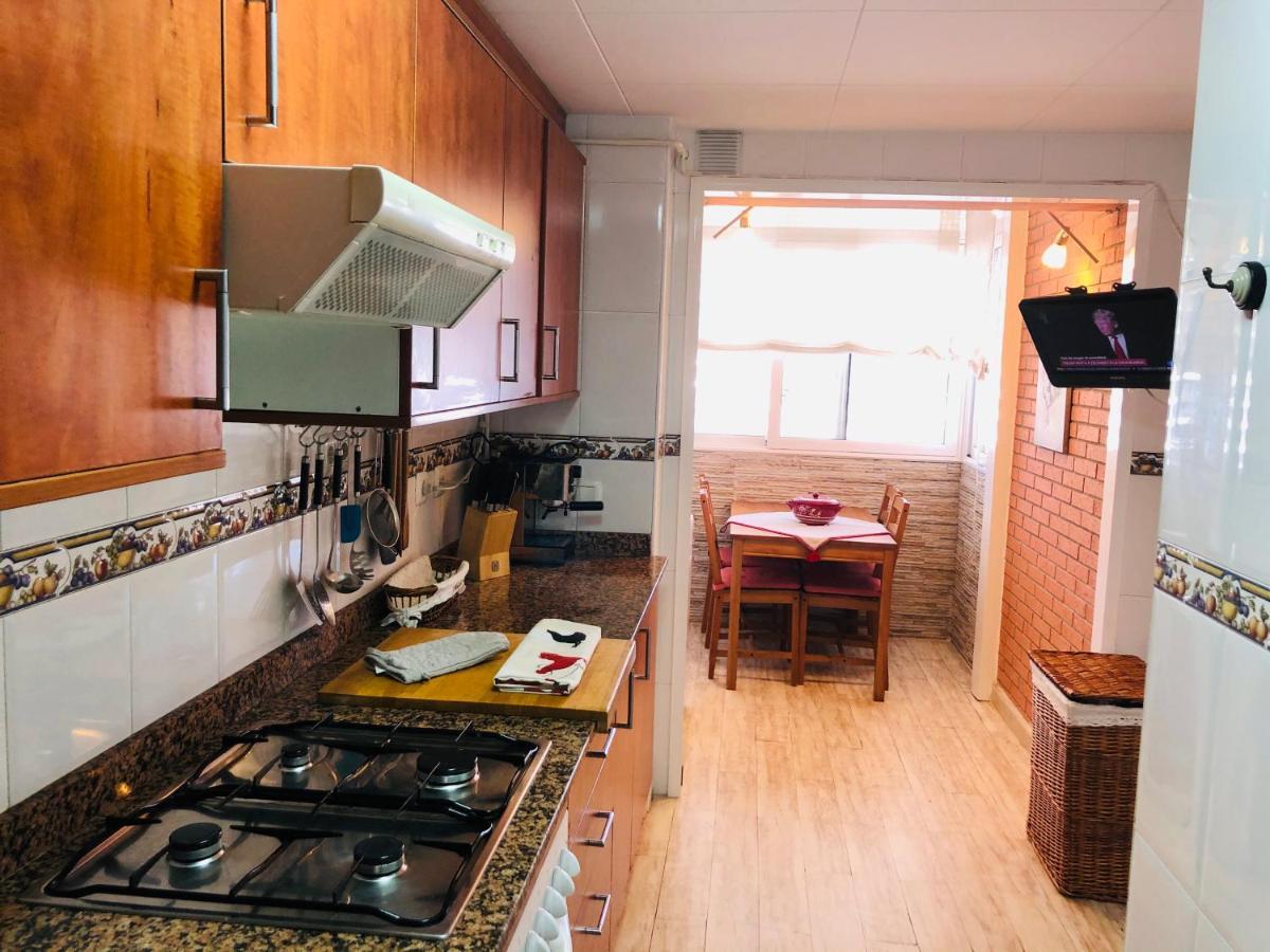 Apartamento Con Terraza Y Piscina En Malgrat De Mar Buitenkant foto